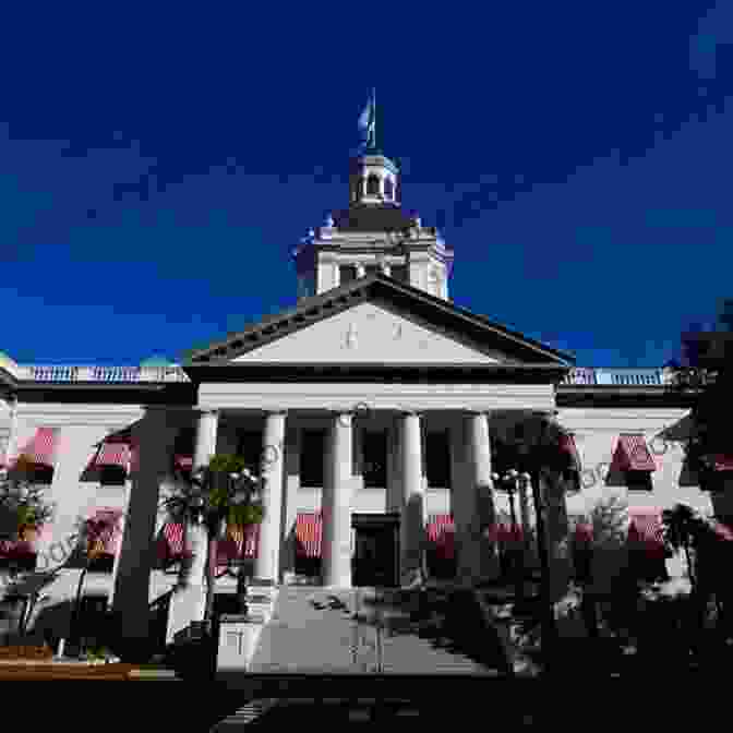 A Group Of People Taking A Guided Tour Of The Florida State Capitol Building In Tallahassee, Florida A Walking Tour Of Tallahassee Florida (Look Up America Series)