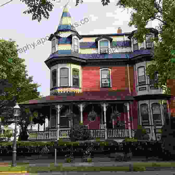 Charming Belmont Neighborhood, Showcasing Victorian Architecture A Walking Tour Of Charlottesville Virginia (Look Up America Series)