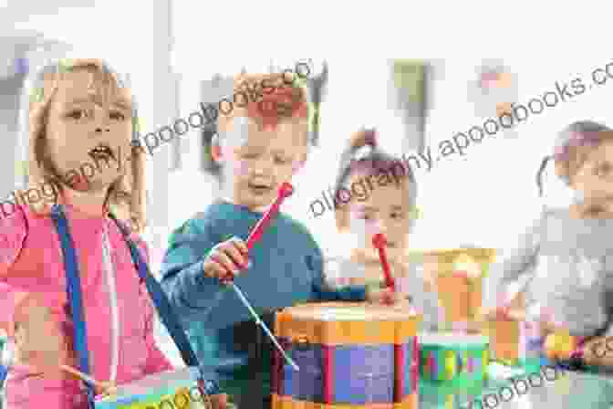 Children Gleefully Singing And Playing Instruments In A Circle Ninez: Spanish Songs Games And Stories Of Childhood